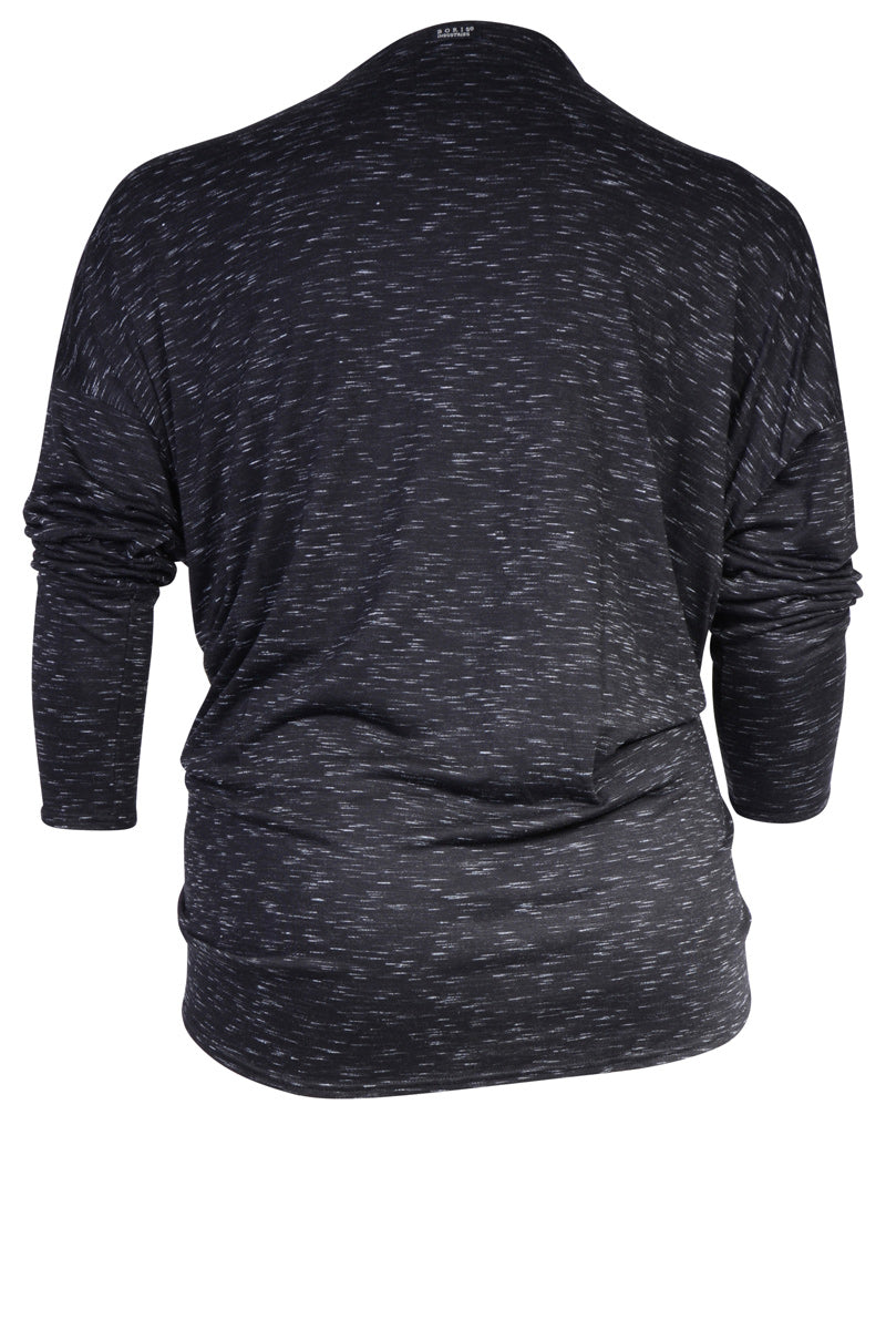 Boris Industries wijd vest zonder sluiting, gemaakt van soepel elastisch viscose. Voorzien van langer vallende punten aan de voorkant, perfect te knopen. Ideaal voor een elegante look.