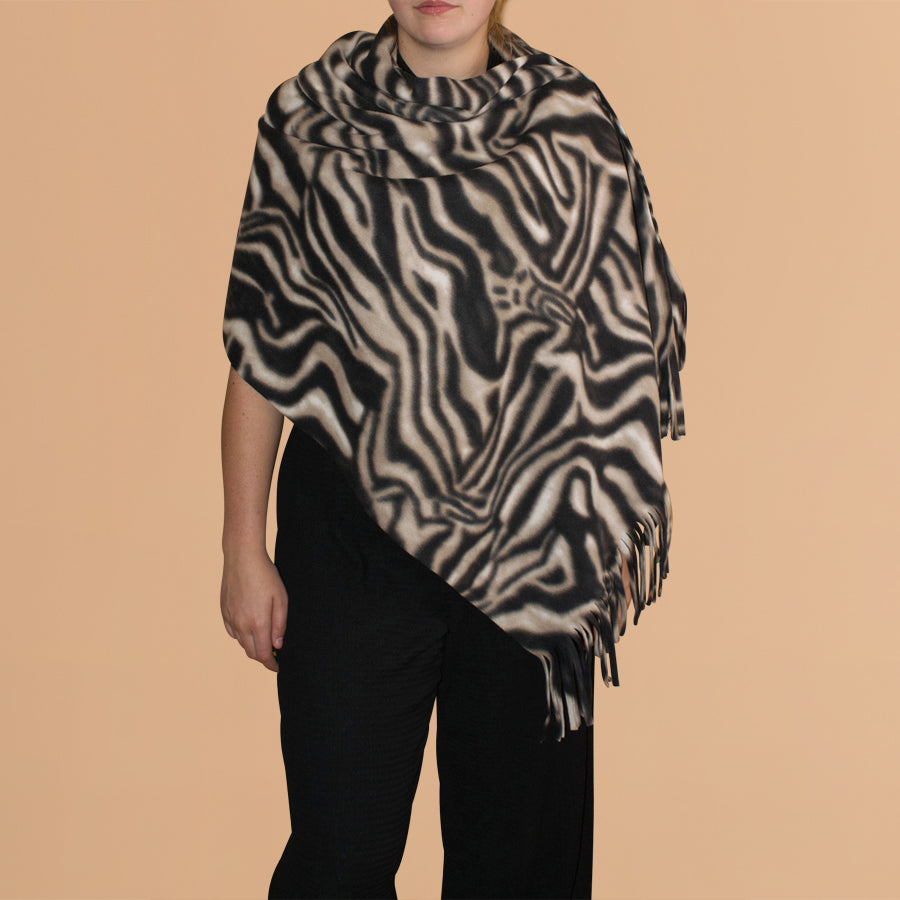 Asymmetrische fleece poncho met franjes – Boris Industries