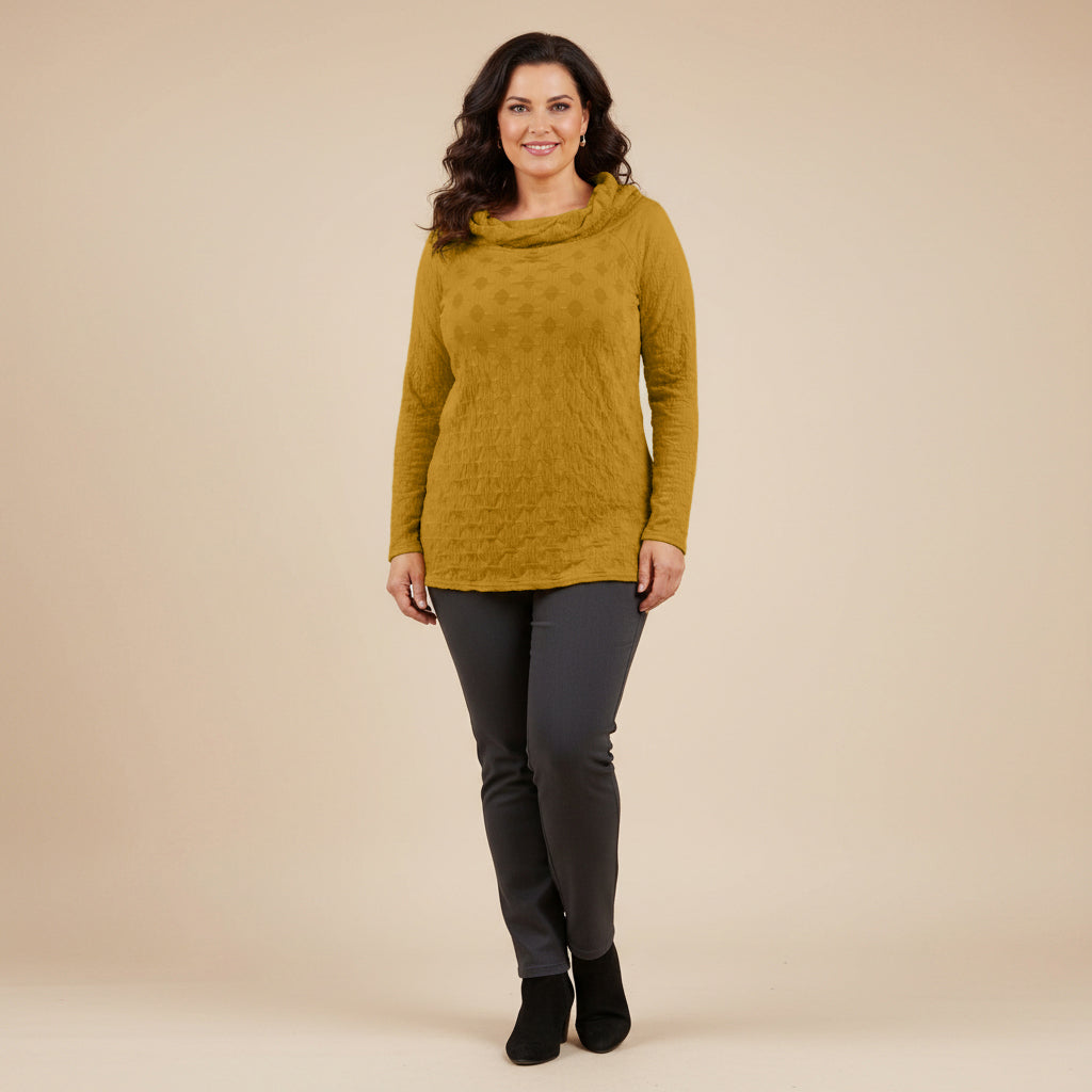 Luchtig boothals shirt met balletjesmotief – Boris Industries