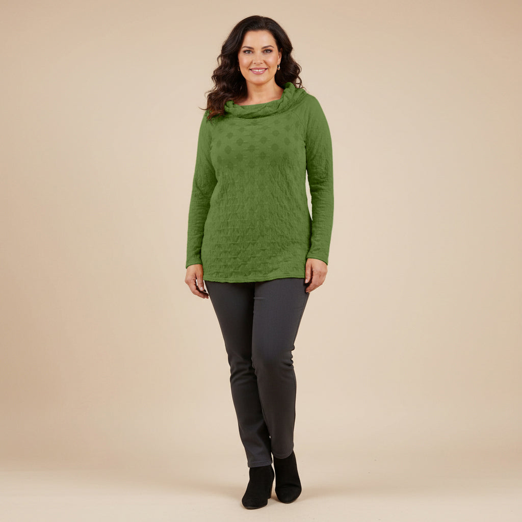 Luchtig boothals shirt met balletjesmotief – Boris Industries