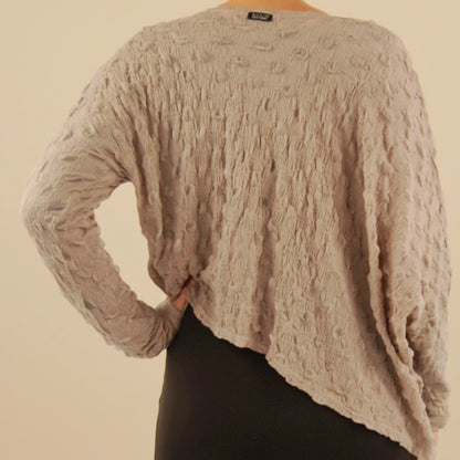 A-symmetrisch Shirt met Balletjesmotief – Boris Industries