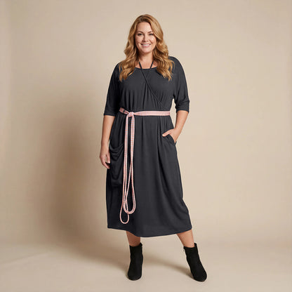 Boris Industries – Übergroßes T-Shirt-Kleid in Schwarz mit Tasche