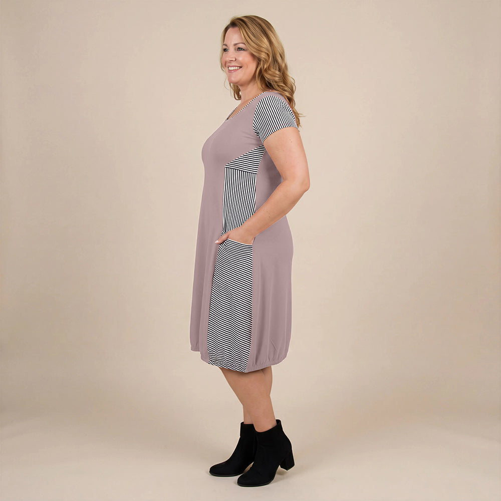 Boris Industries Kjole Stripes Korte Ermer