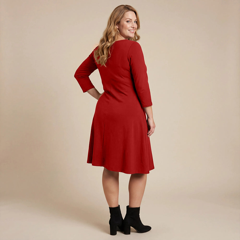 Kleid mit 3/4-Ärmeln, Taschen und elastischem Halsausschnitt – Boris Industries