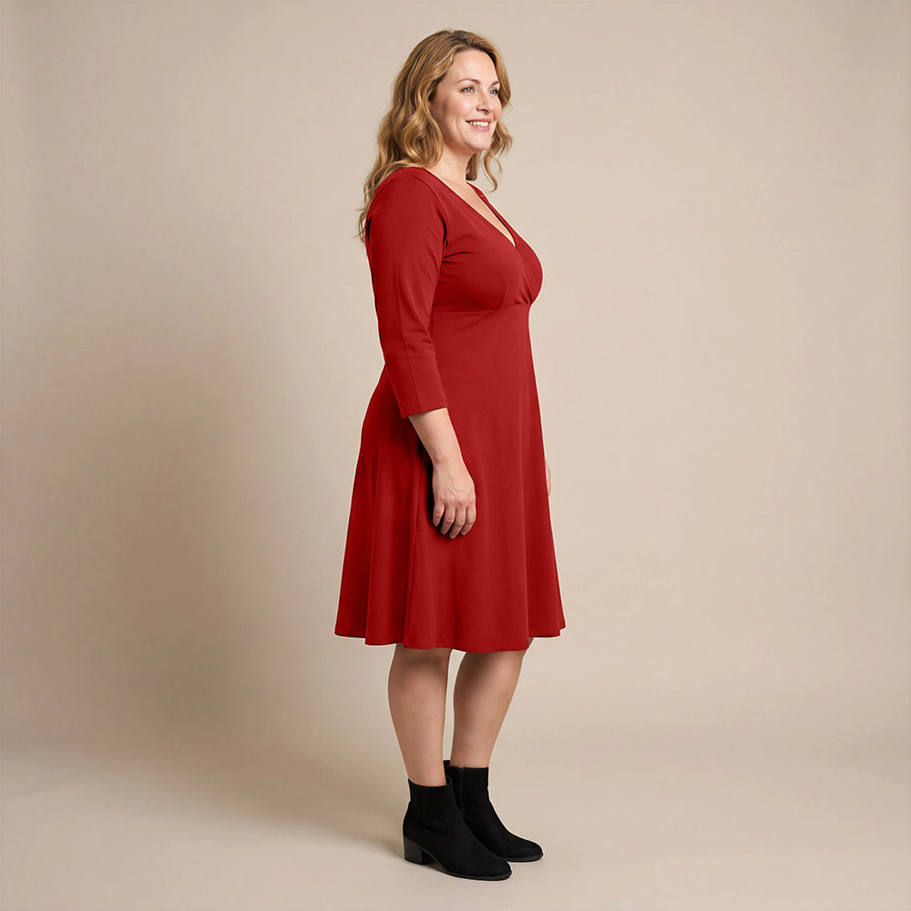 Kleid mit 3/4-Ärmeln, Taschen und elastischem Halsausschnitt – Boris Industries