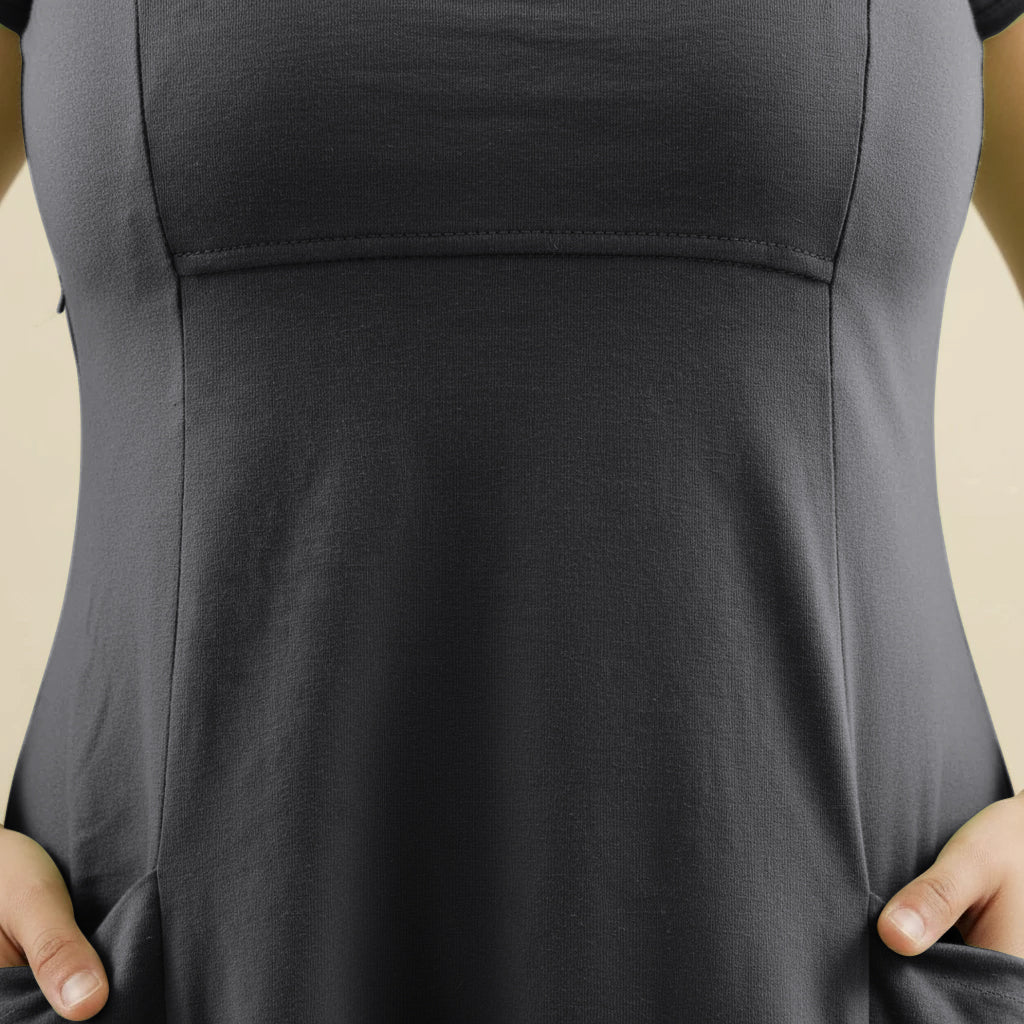 Boris Industries Kjole V-hals Korte Ermer