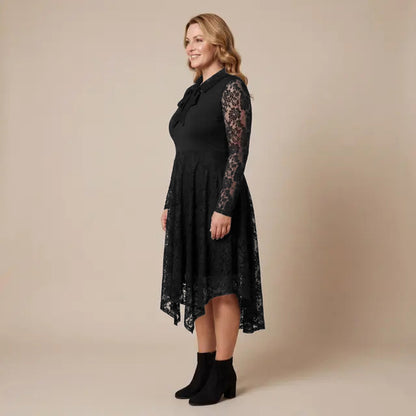 Boris Industries Kjole med Sirkelskjørt og Krage