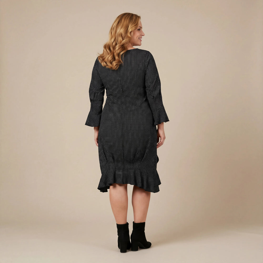 Boris Industries Kjole med Fastsydd Plissering