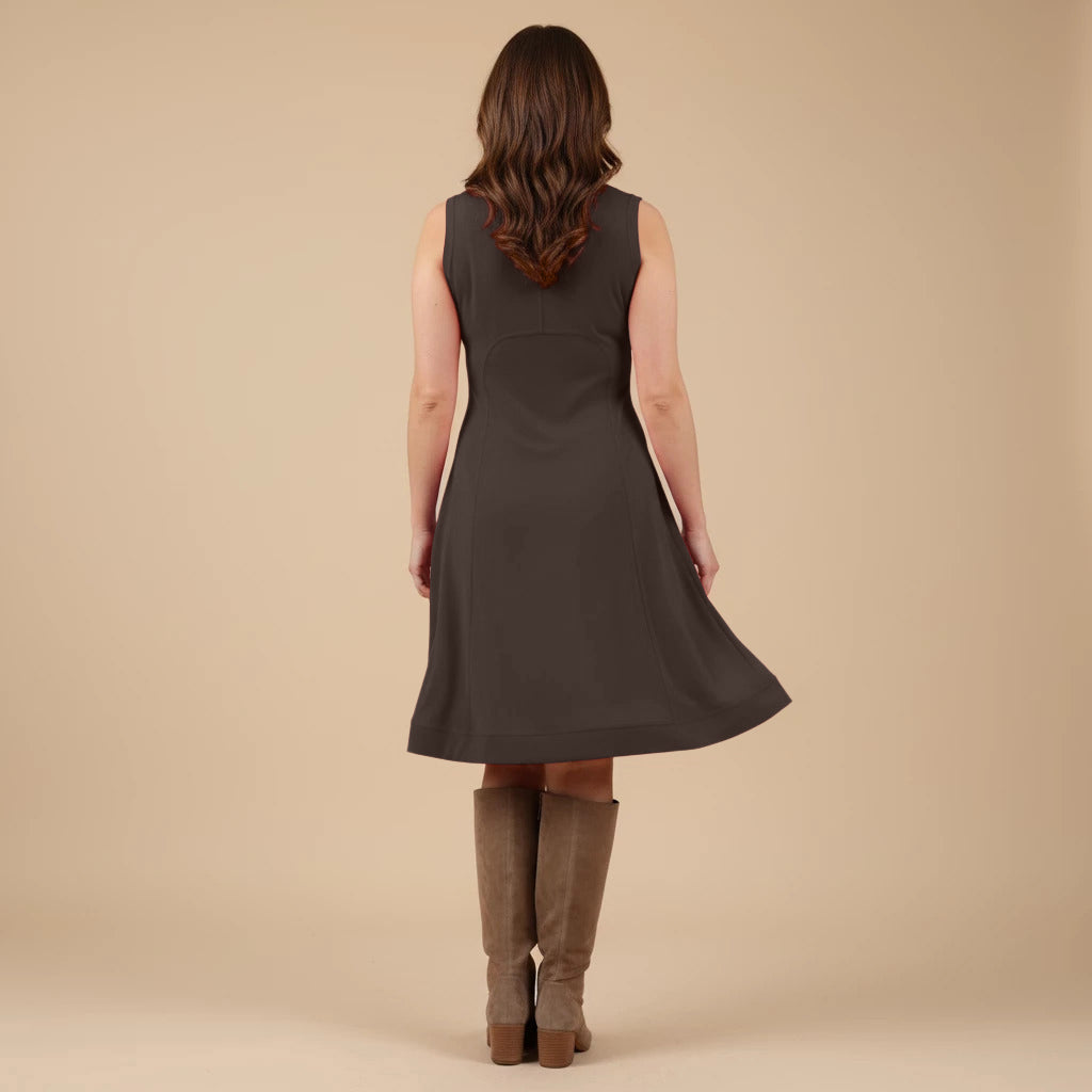 Борис Индастриз Платье Круглый Без Рукавов