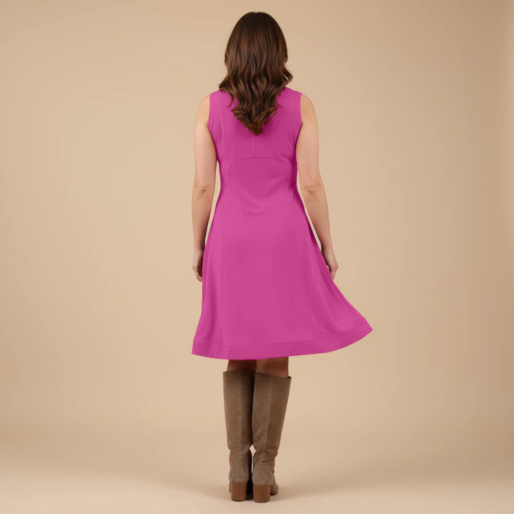 Борис Индастриз Платье Круглый Без Рукавов