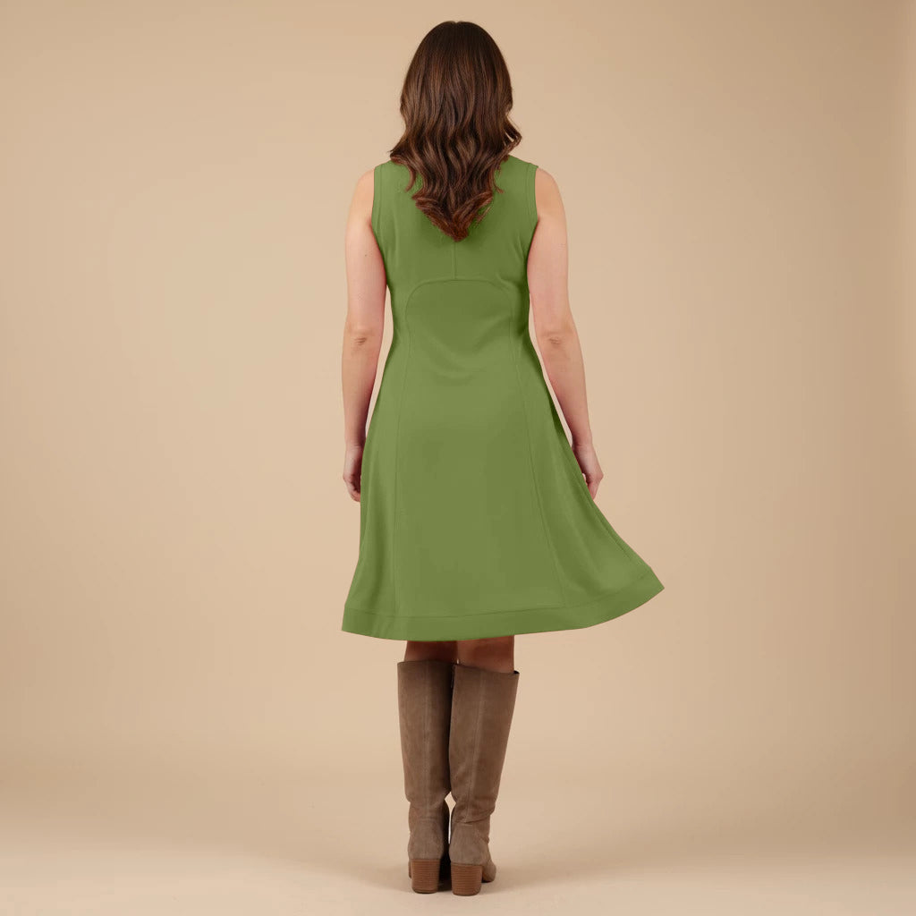 Борис Индастриз Платье Круглый Без Рукавов