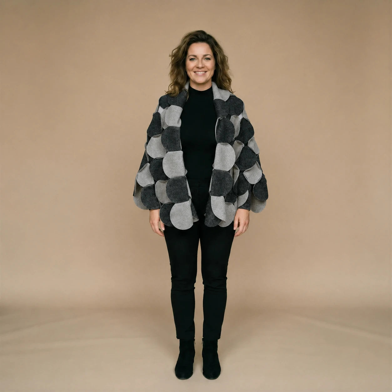 Fleece circle poncho with stitched circles – Boris Industries