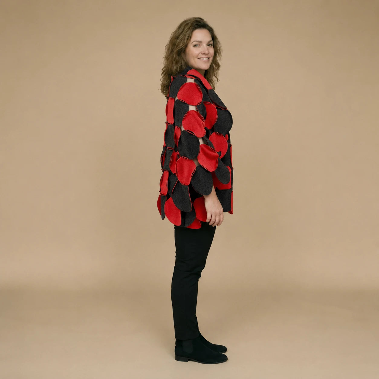 Fleece circle poncho with stitched circles – Boris Industries