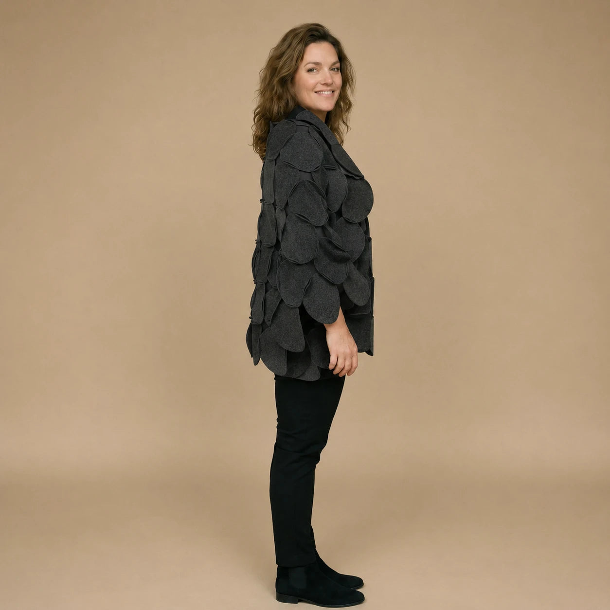 Fleece circle poncho with stitched circles – Boris Industries